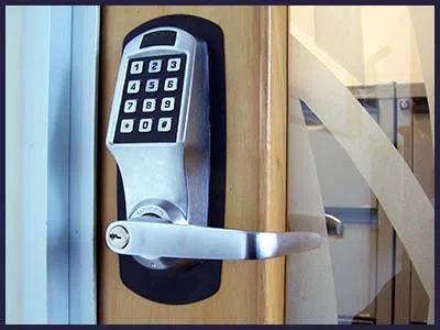 Indianapolis Lock & Locksmith Indianapolis, IN 317-350-6019 - 10a-keyless-entry