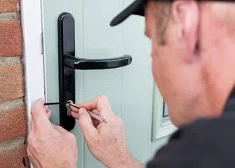 Indianapolis Lock & Locksmith Indianapolis, IN 317-350-6019 - 5a-unlock-door